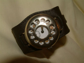 Garlick watch2 (18K)