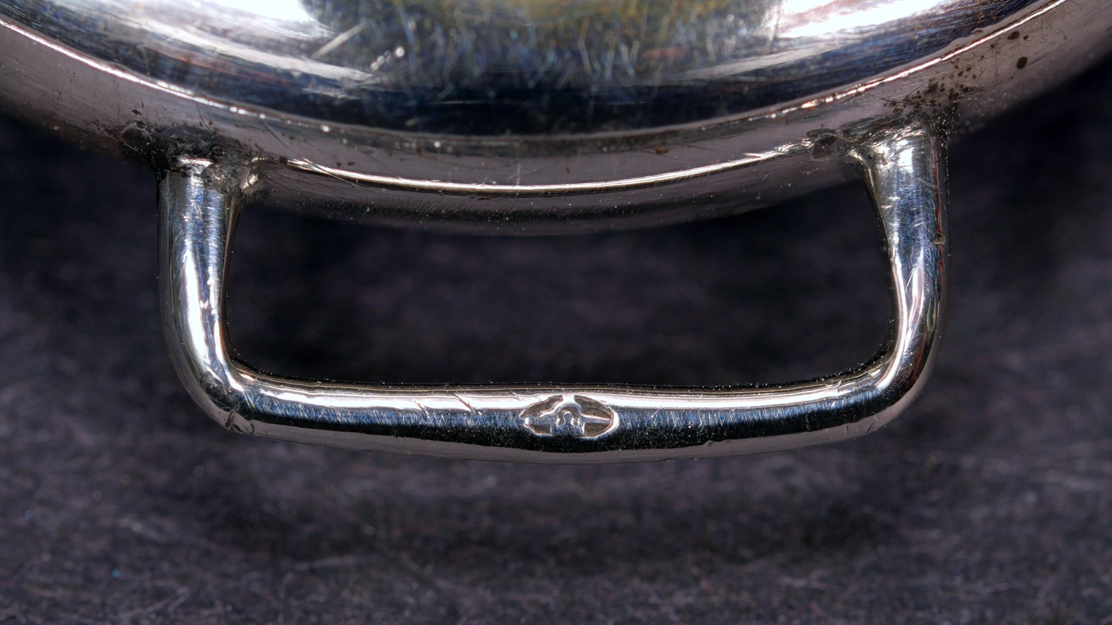 London Assay Office hallmarked lug.